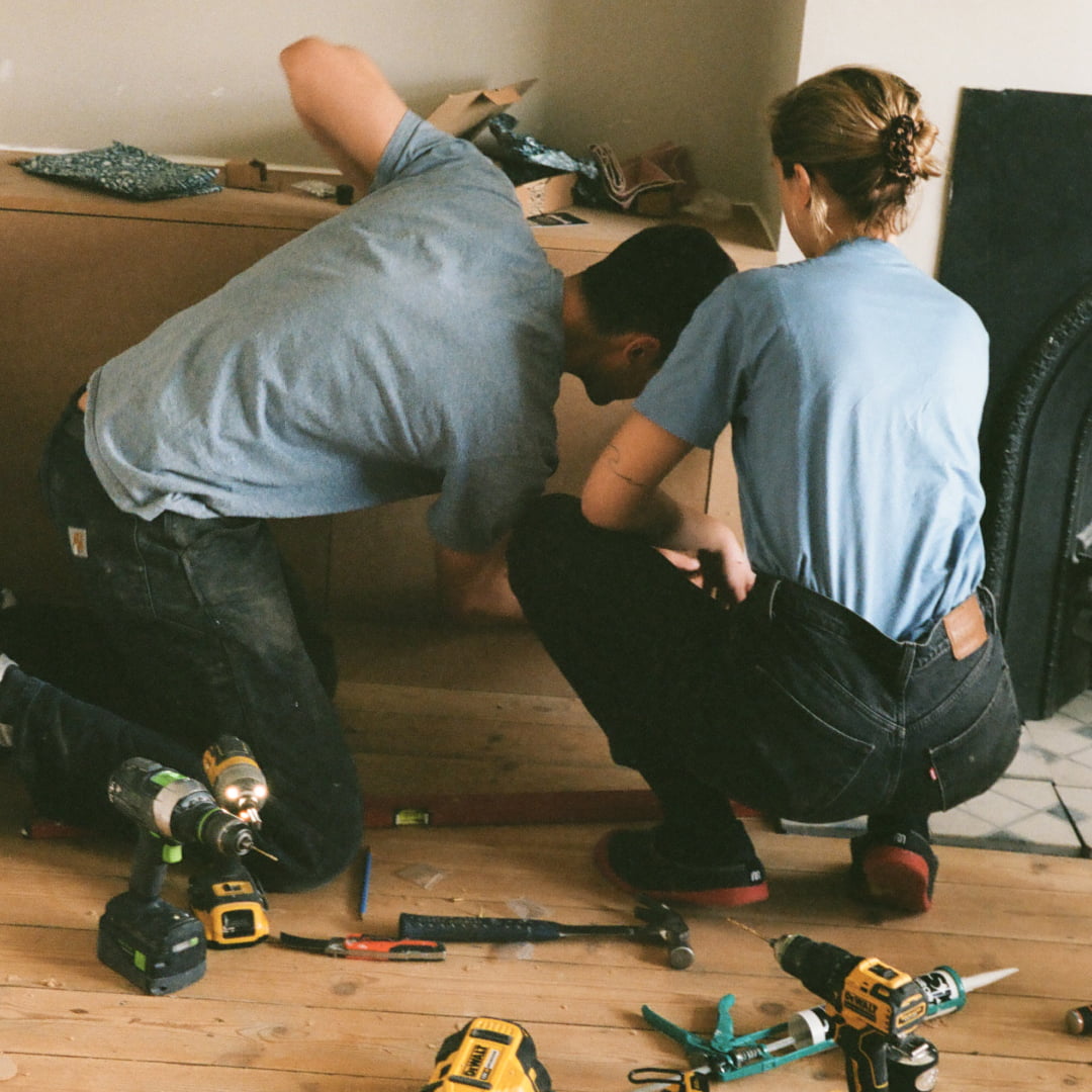 Plank Hardware