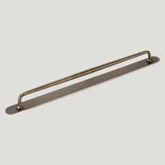 Plank Hardware Cabinetry GRAYSON 476mm Heavyweight Handle - Antique Brass