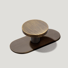 Plank Hardware Cabinetry Knob with Backplate LOVELL Circular Knob - Antique Brass