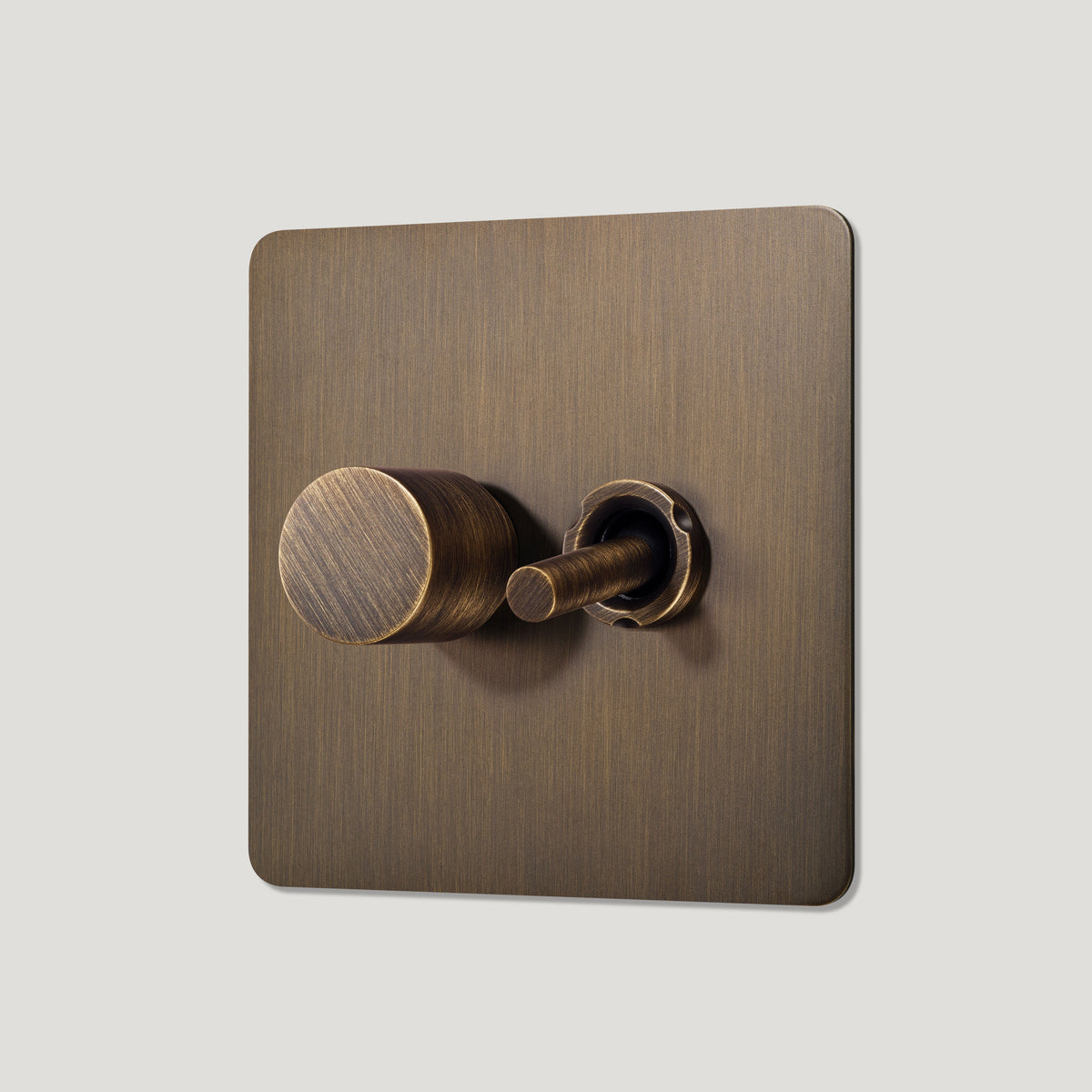 plank-hardware-electric-