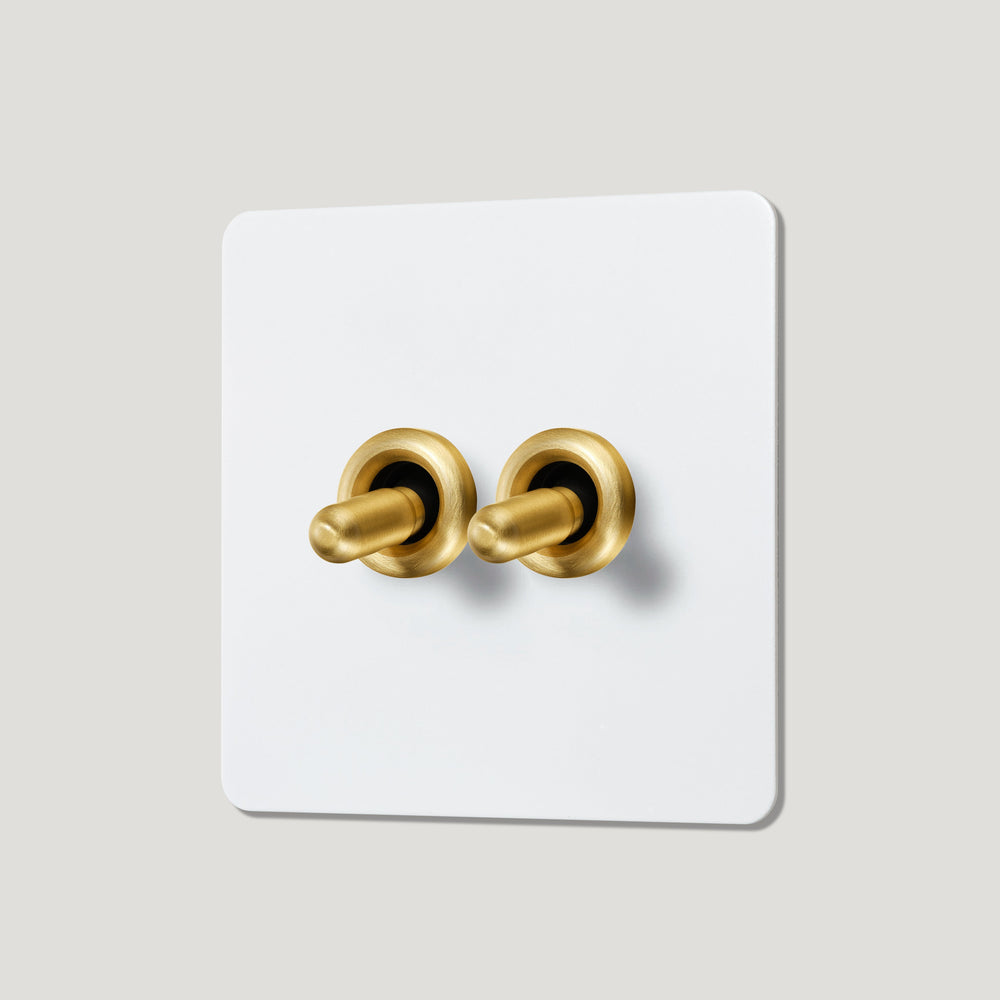 PALO 2G Paintable Toggle Switch - Brass