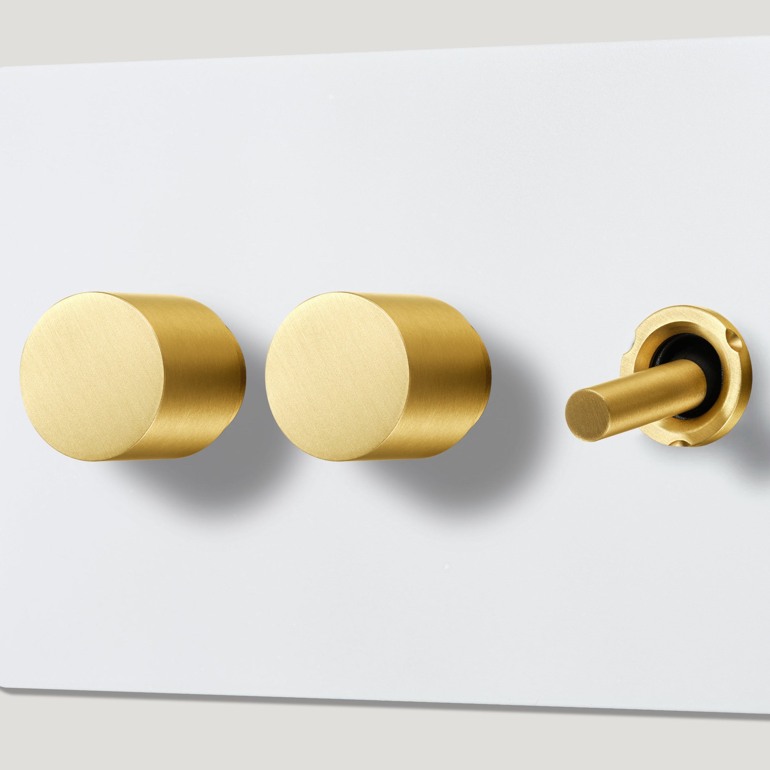3-Gang Switch & Socket – Plank Hardware