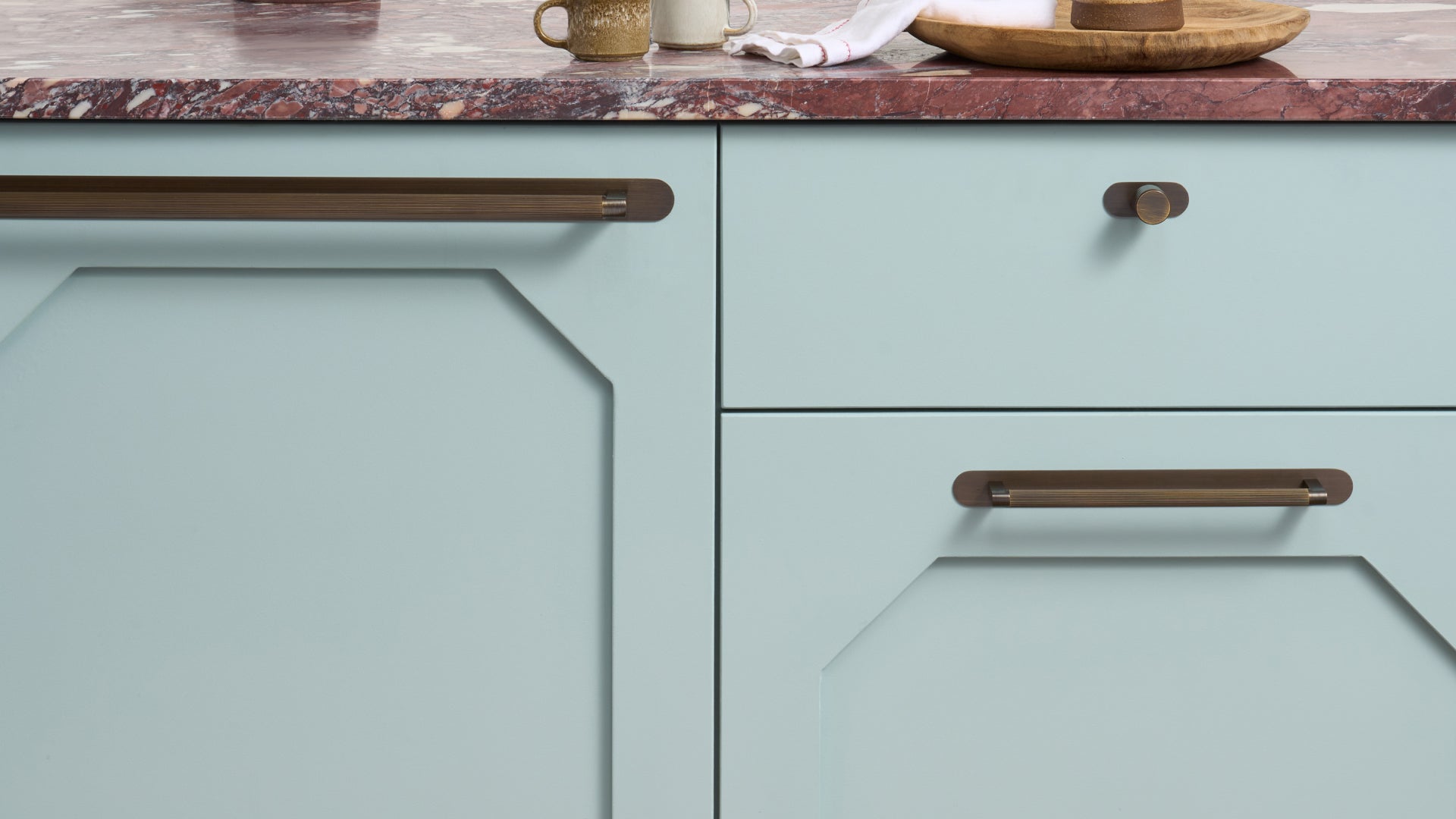 Becker Collection in Antique Brass – Plank Hardware