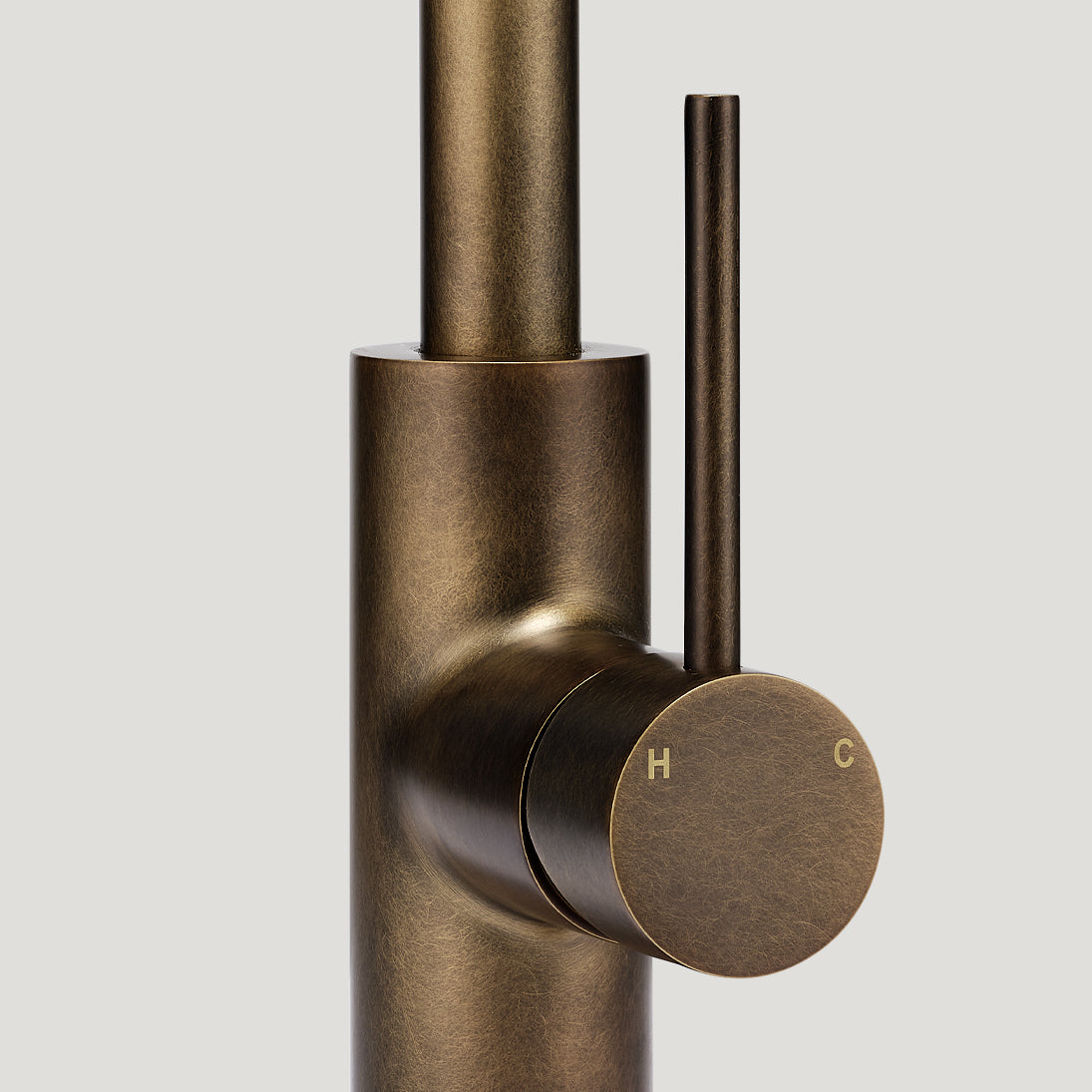 MORGAN Pull Out Tap - Antique Brass
