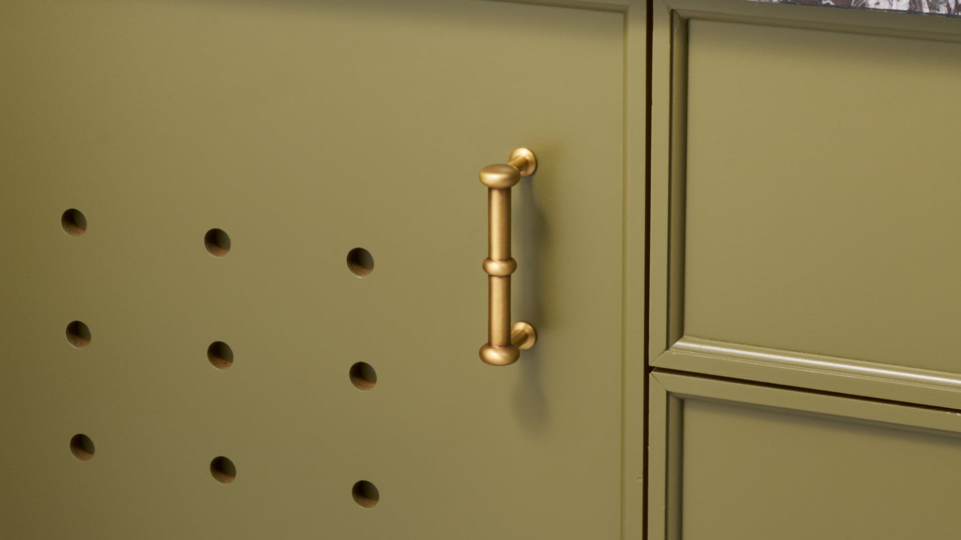 Plank Hardware