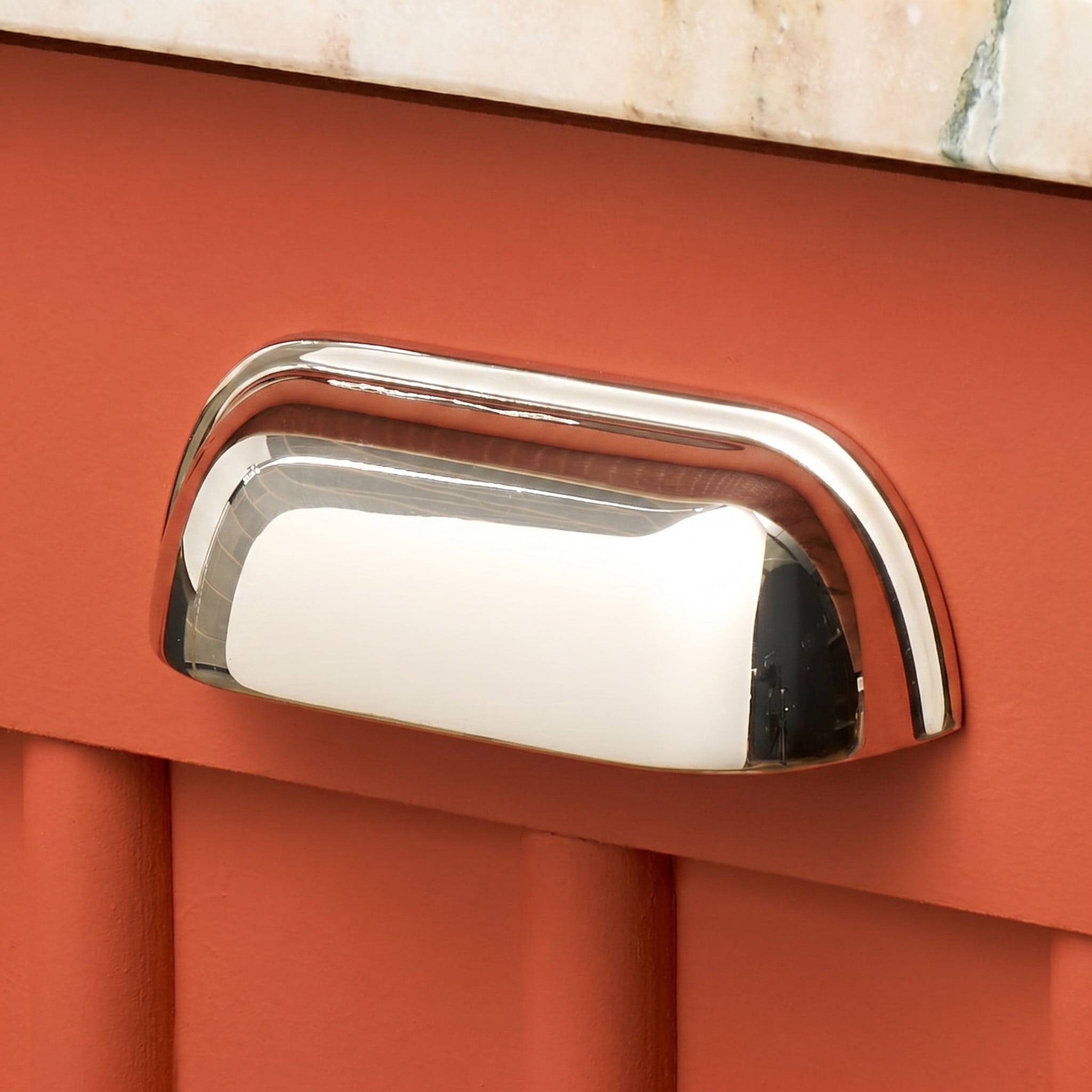 Plank_GRAYSON-Cup-Pull-Polished-Nickel_1x1_mrm9vd3k0.jpg