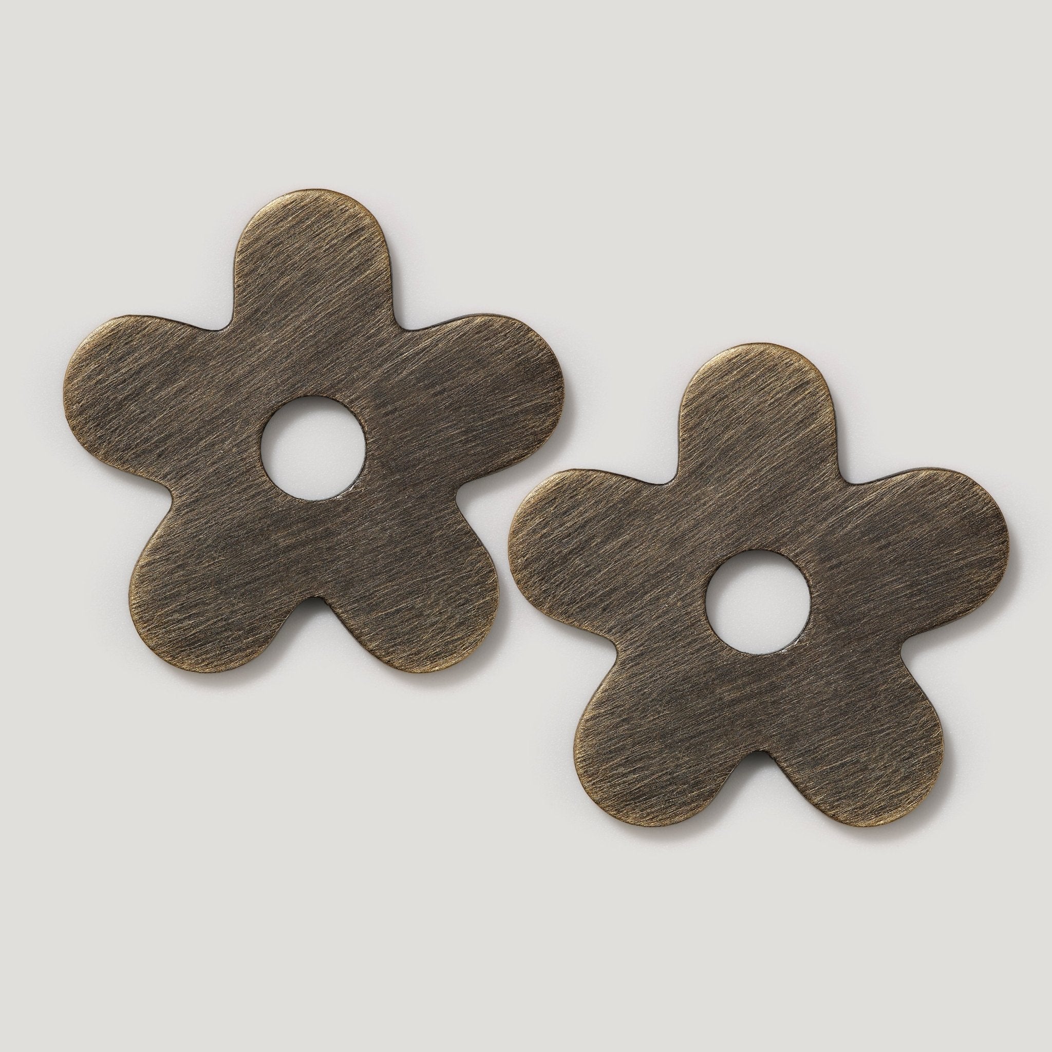 ADA Pair of Small Flower Handle Backplates - Antique Brass - Plank Hardware