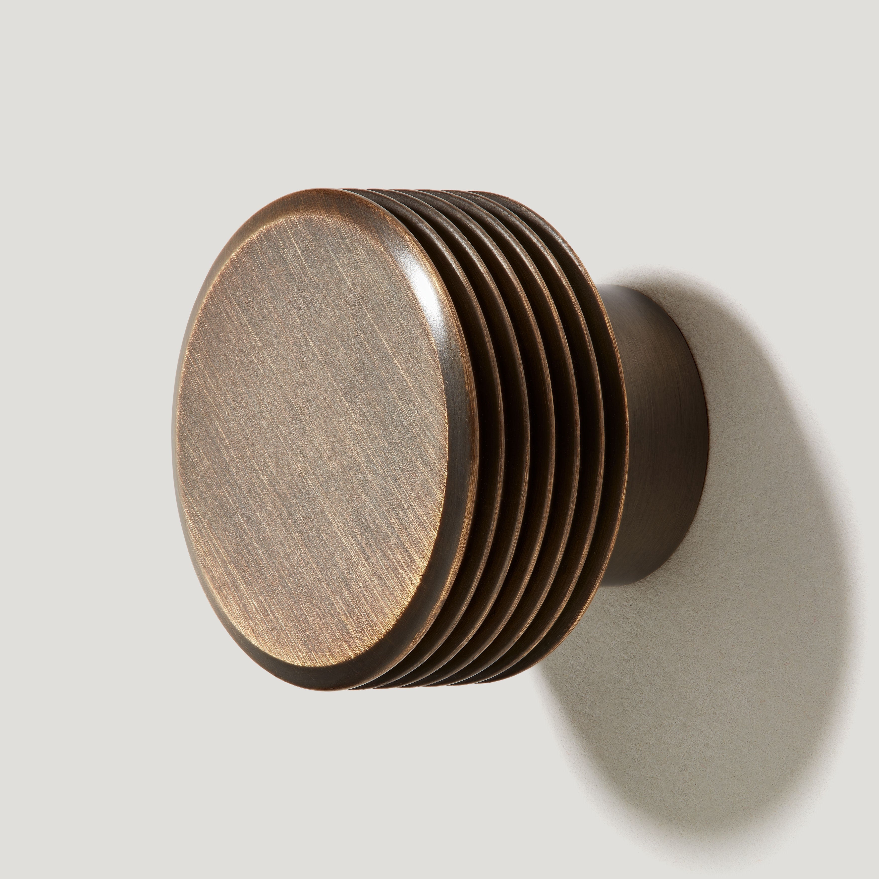 Plank Hardware hooks 3 style grooved
