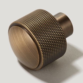 Plank Hardware knobs 3 style knurled
