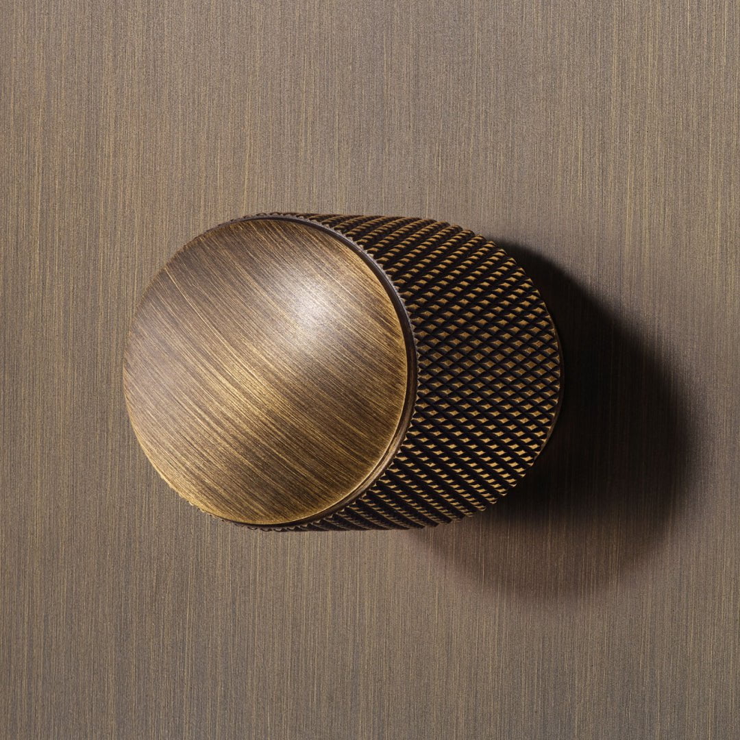 Plank Hardware mixed switches 3 style knurled