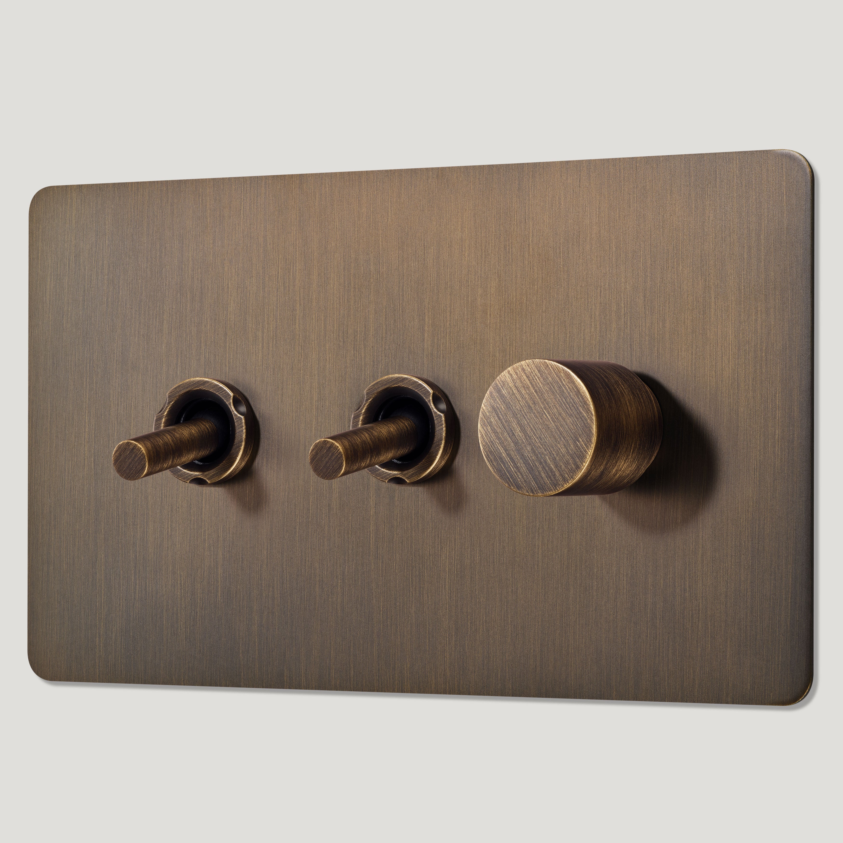 Plank Hardware mixed switches 4 gang 3g