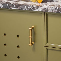 PEYTON Traditional D Bar Pull - Heirloom Brass - Plank Hardware