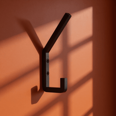 Plank Hardware Accessories LEVI Square Hook - Black