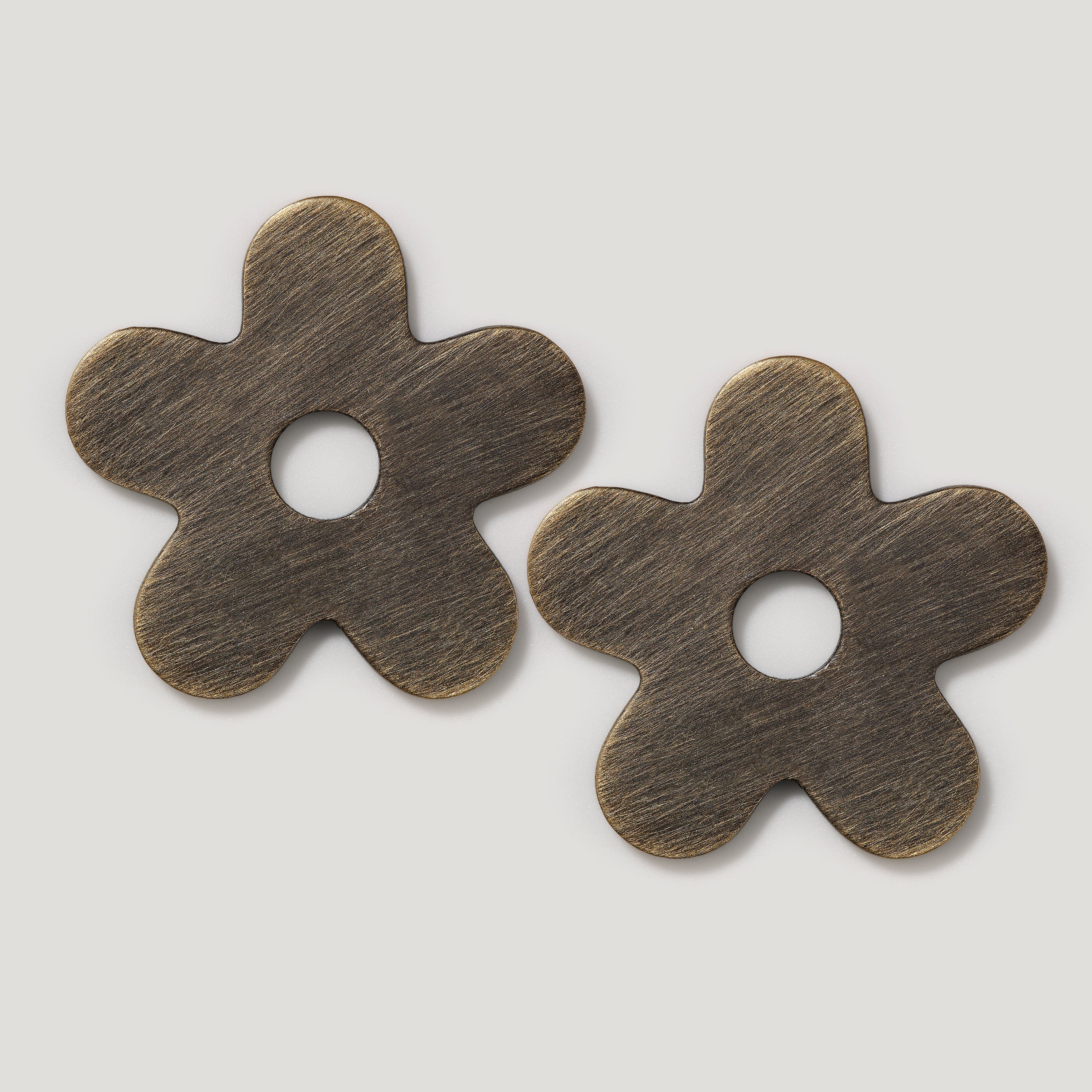 Plank Hardware Cabinetry ADA Pair of Small Flower Handle Backplate - Antique Brass