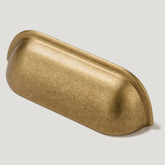 GRAYSON Cup Pull - Aged Brass