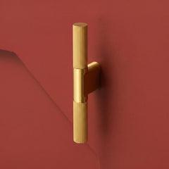 Plank Hardware Cabinetry BECKER Grooved Single T Handle - Brass