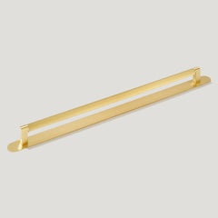 Plank Hardware Cabinetry BECKER Heavyweight 470mm D Bar Handle - Brass