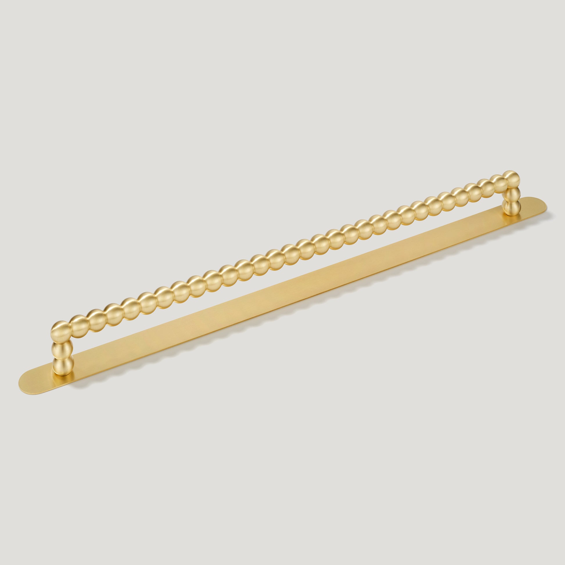 Plank Hardware Cabinetry BOBBIN 476mm Heavyweight Handle - Brass