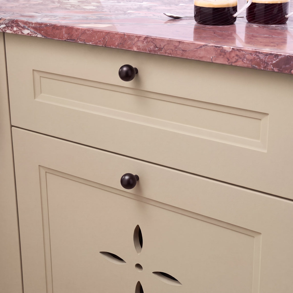 Plank Hardware Cabinetry BOBBIN Knob - Blackened Bronze