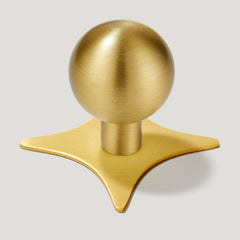 Plank Hardware Cabinetry Knob with Star Backplate BOBBIN Rounded Knob - Brass