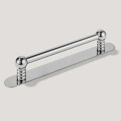 Plank Hardware Cabinetry Handle with Backplate ESBEN D Bar Handle - Polished Nickel
