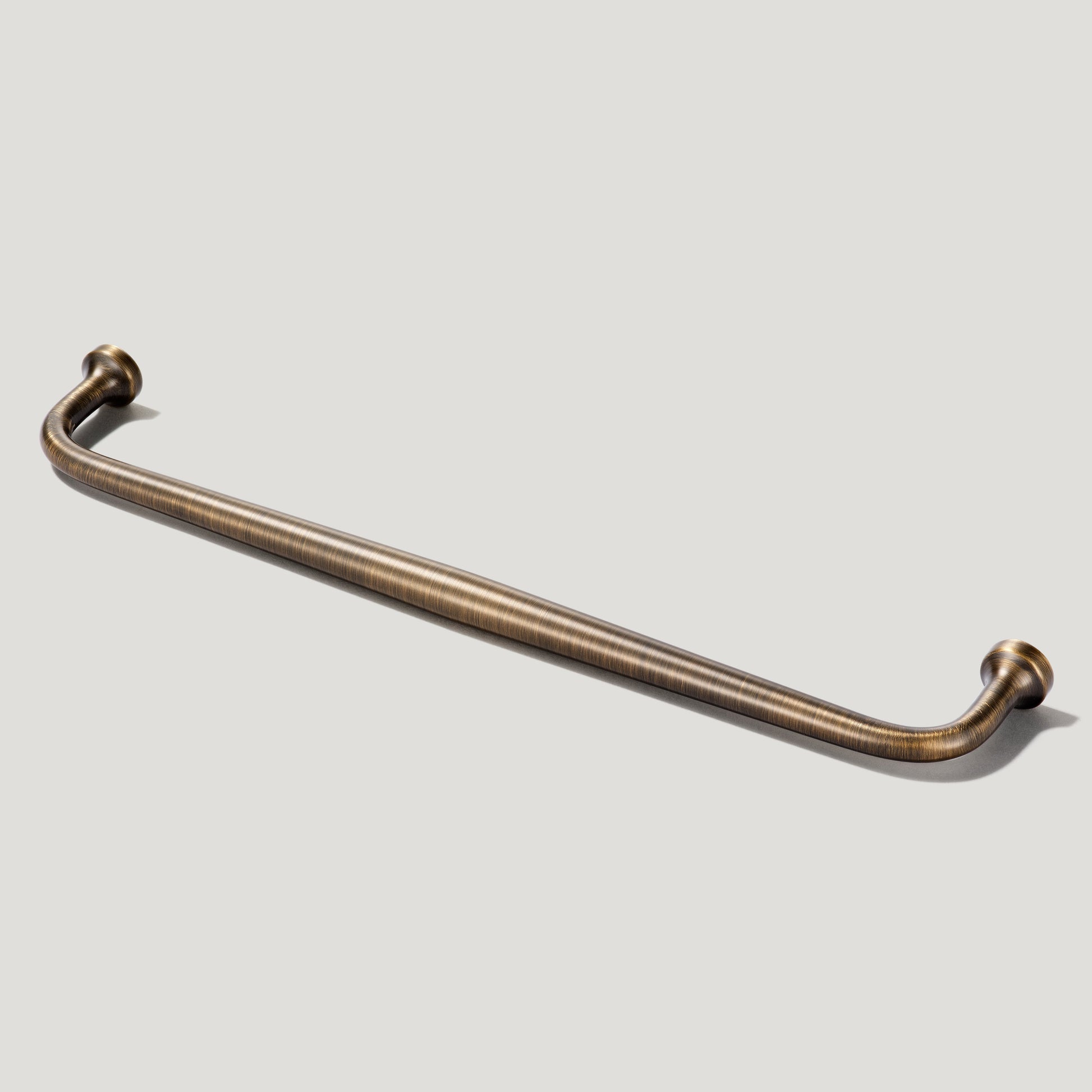 Plank Hardware Cabinetry GRAYSON Handle - Antique Brass