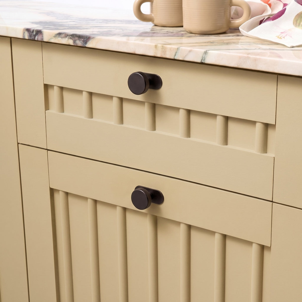 Plank Hardware Cabinetry GRAYSON Knob - Blackened Bronze