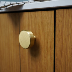 Plank Hardware Cabinetry HUDSON Shaker Knob - Brass