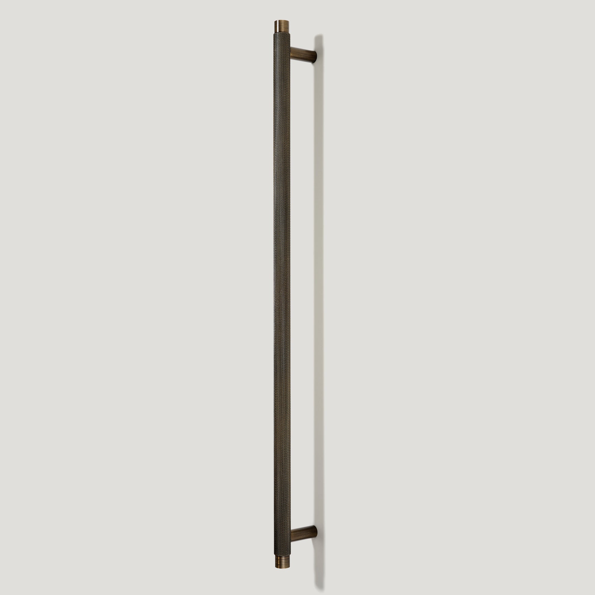Plank Hardware Cabinetry 512mm (457mm CC) / Handle Only KEPLER Heavyweight Appliance Pull - Antique Brass