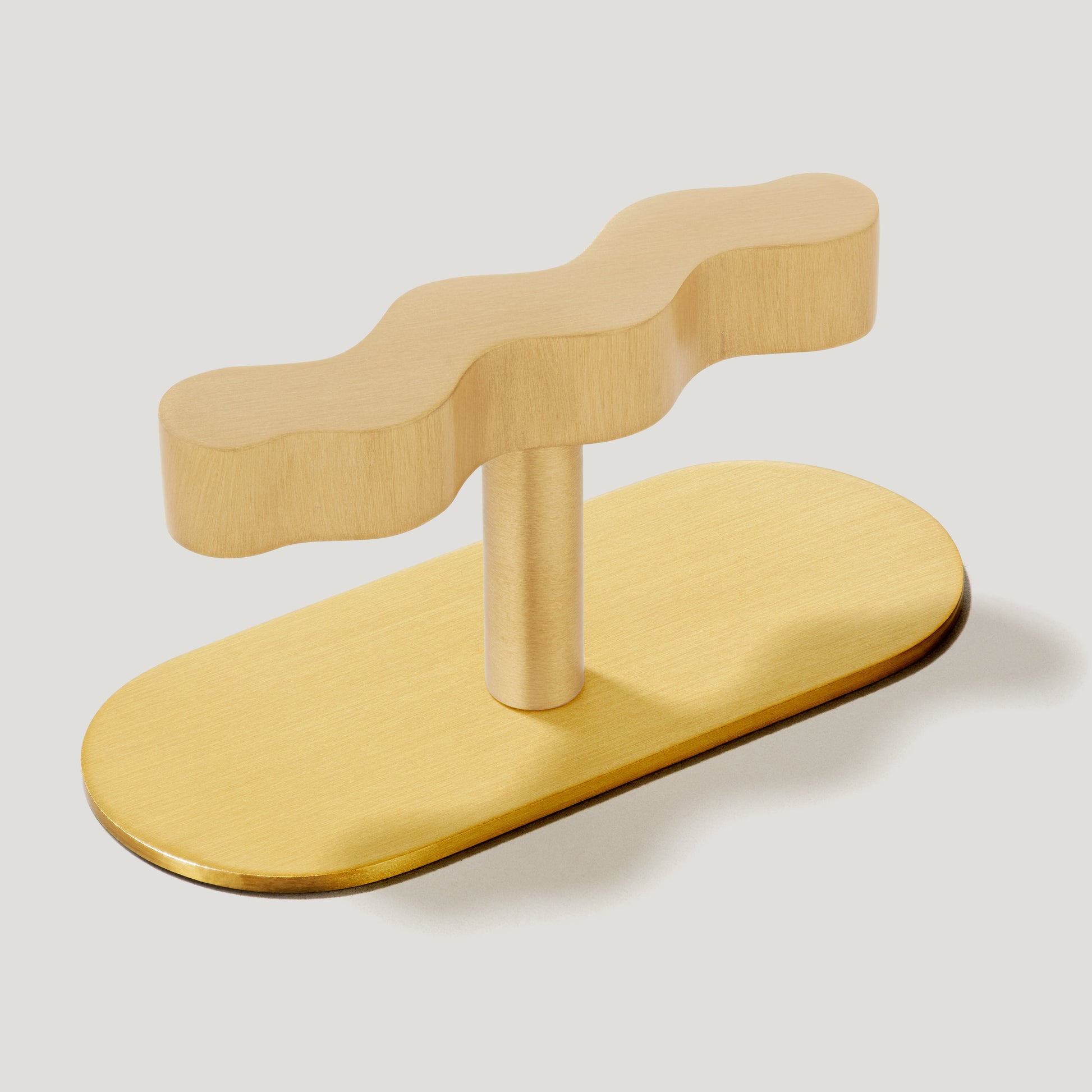Plank Hardware Cabinetry Handle with Backplate SQUIGGLE Single T Handle - Brass