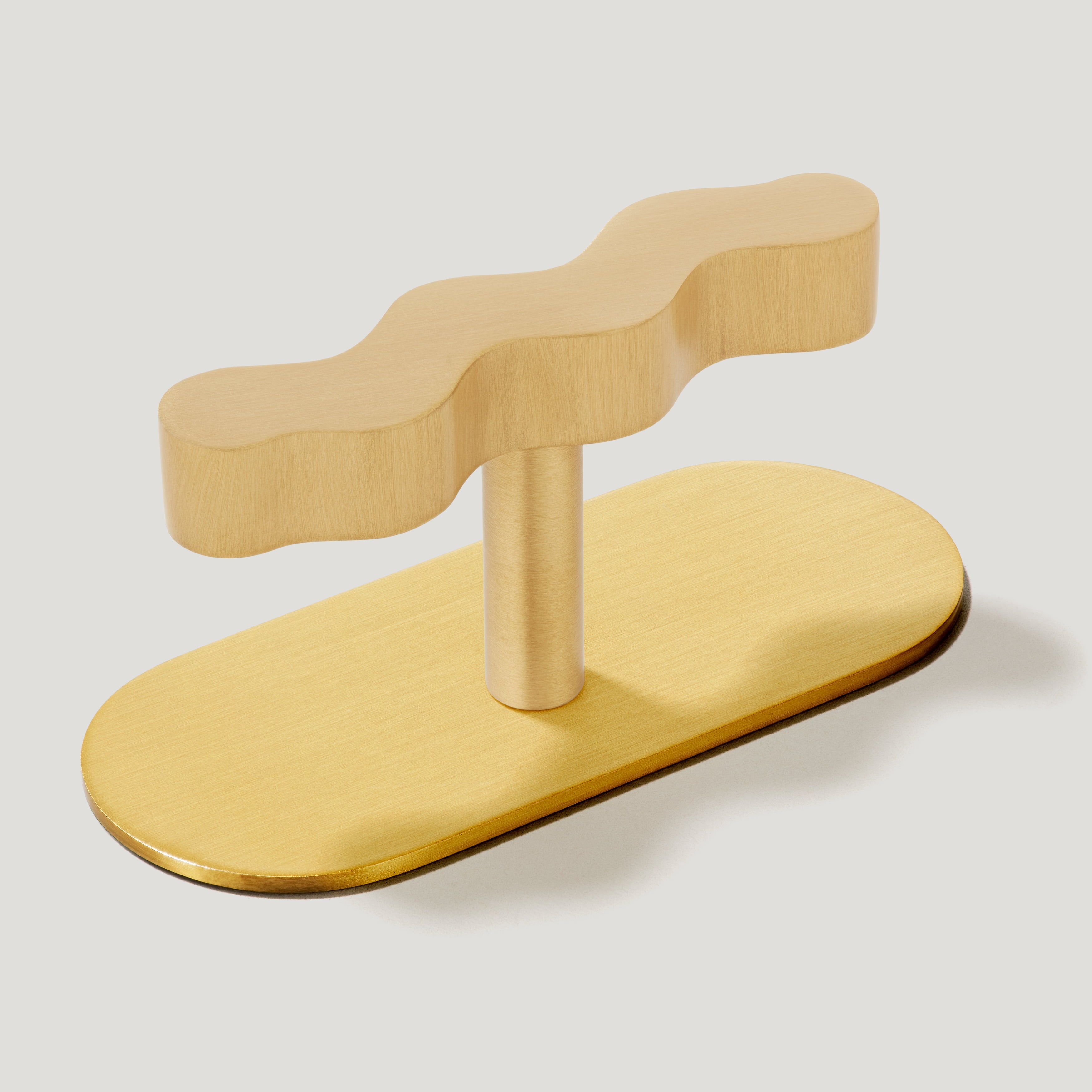 Plank Hardware Cabinetry Handle with Backplate SQUIGGLE Single T Handle - Brass