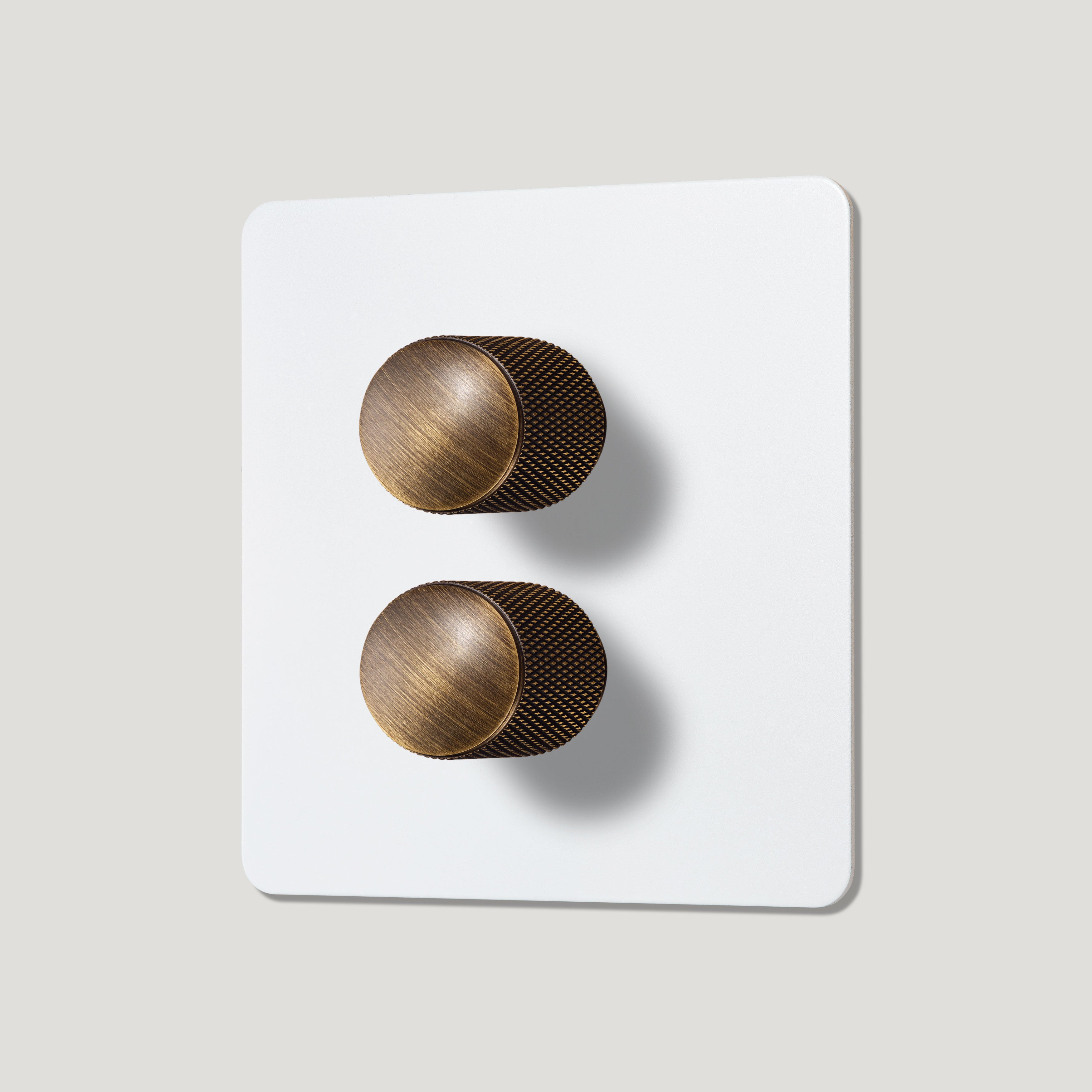 Plank Hardware Electric KEPLER 2G Paintable Dimmer Switch - Antique Brass
