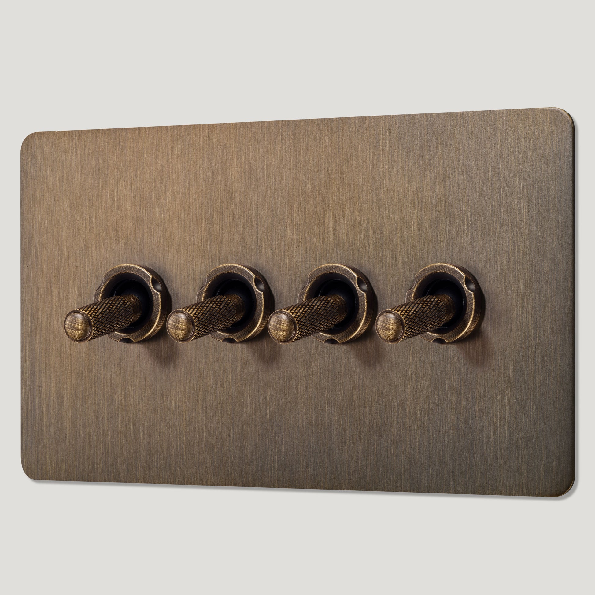 Plank Hardware Electric KEPLER 4G Two Way Knurled Toggle Switch - Antique Brass