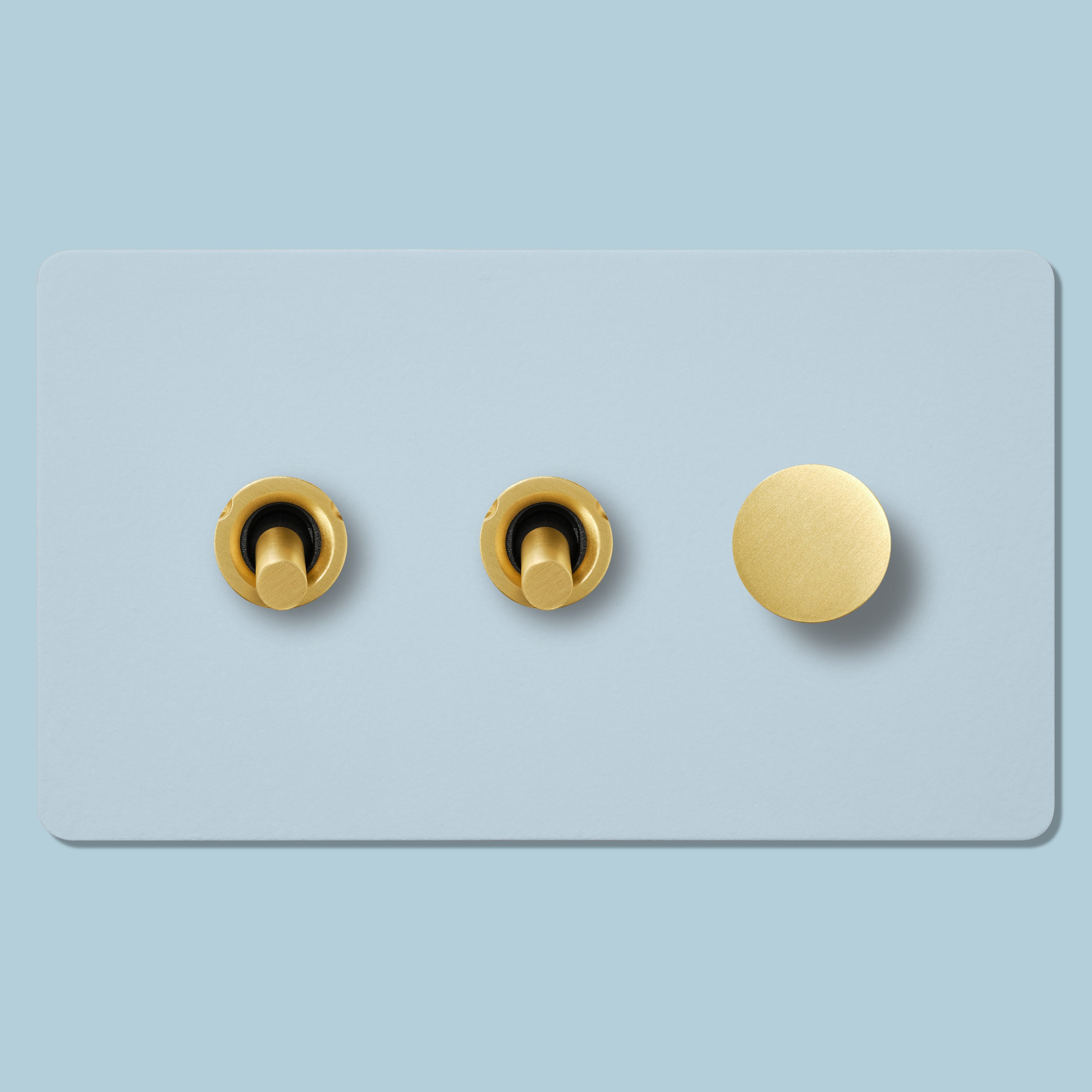 Plank Hardware Electric MAXWELL 3G Paintable Mixed Switch 2Toggle/ 1Dimmer - Brass
