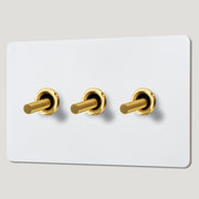 Plank Hardware Electric MAXWELL 3G Paintable Toggle Switch - Brass
