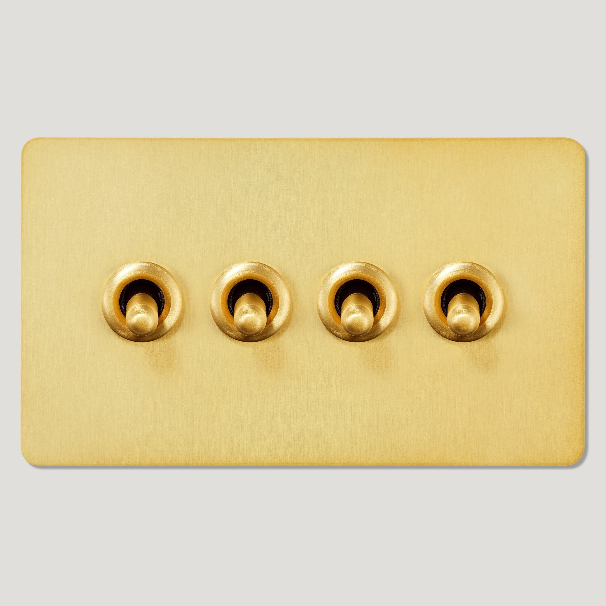 Plank Hardware Electric PALO 4G Two Way Toggle Switch - Brass