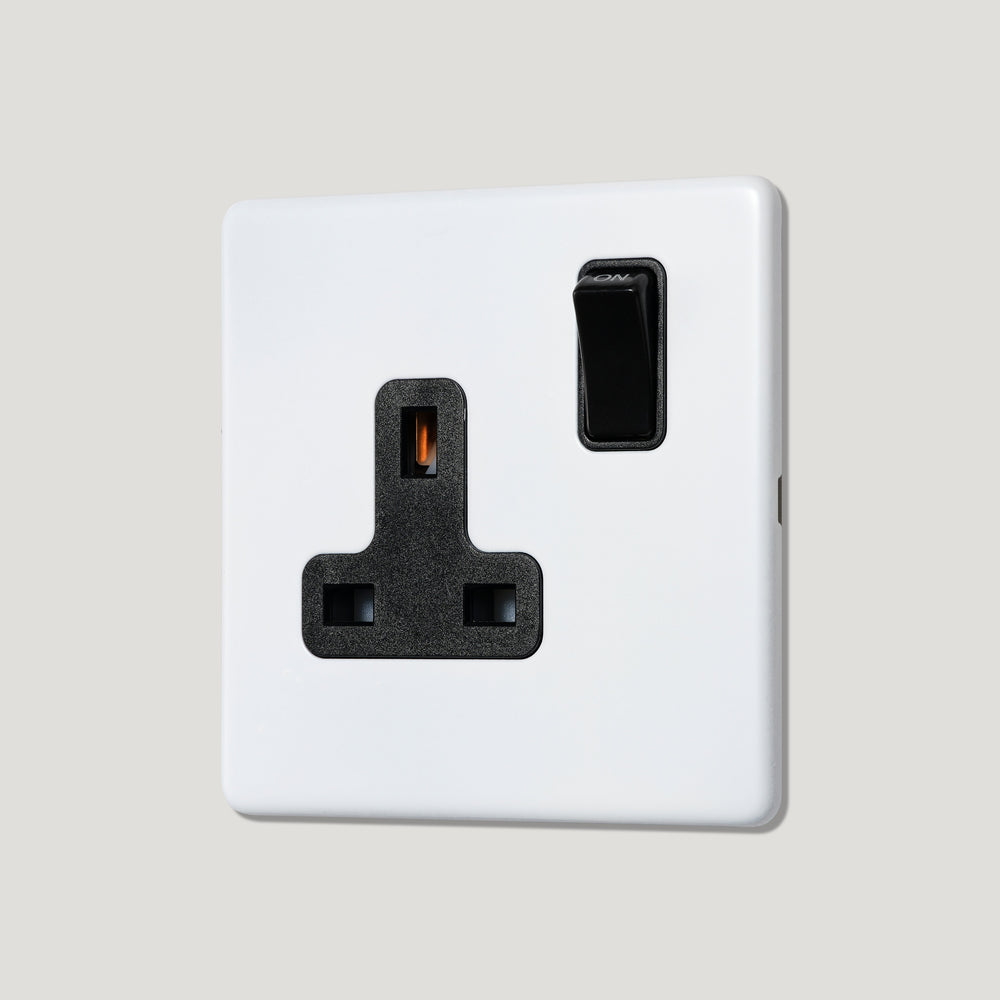 PARKER Paintable Single Plug Socket - Black