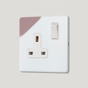 Plank Hardware Electric PARKER Paintable Single Plug Socket - White
