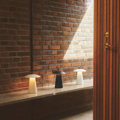 Plank Hardware Lighting ARA Rechargeable Lamp - Black