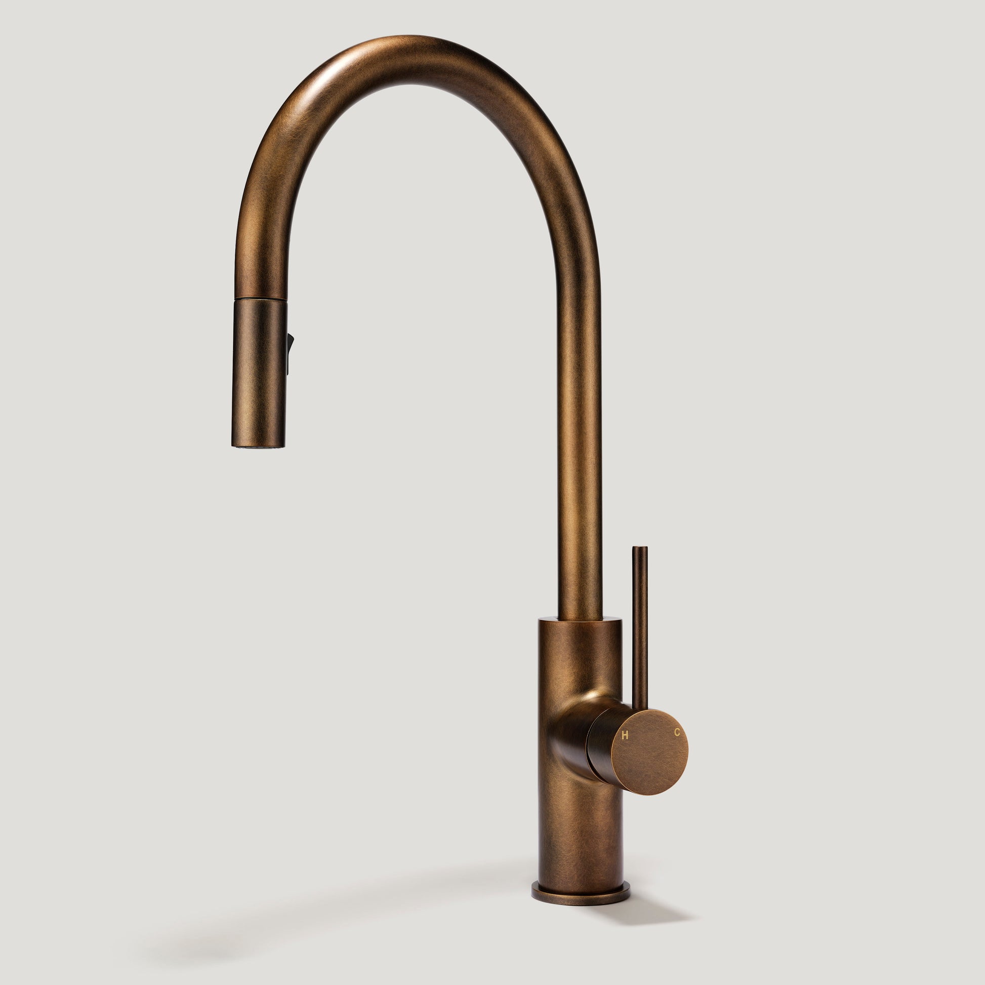 Plank Hardware Taps MORGAN Pull Out Tap - Antique Brass