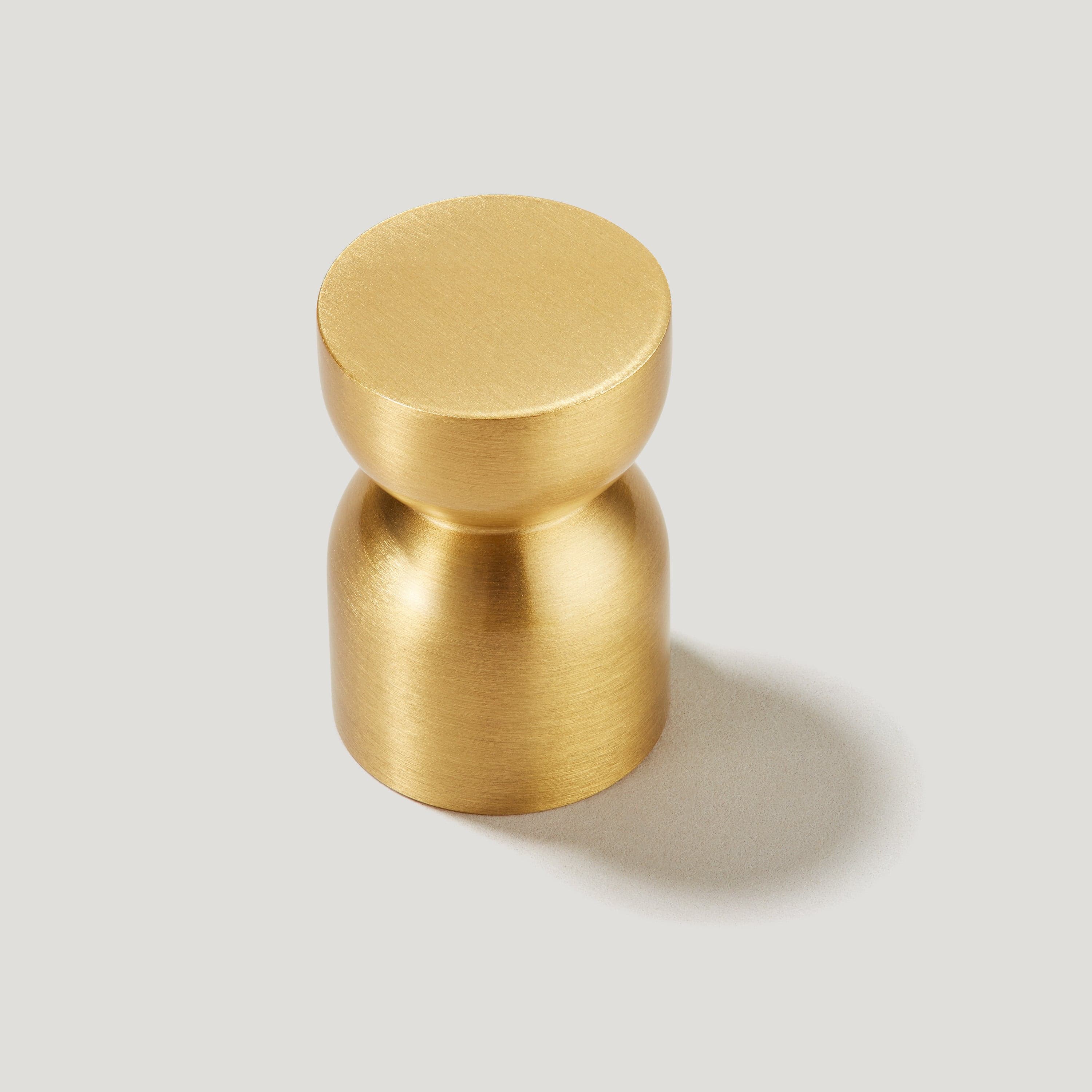 Plank Hardware Handles & Knobs CAREY Circular Knob - Brass