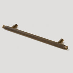 KEPLER Knurled T-Bar Handle - Antique Brass