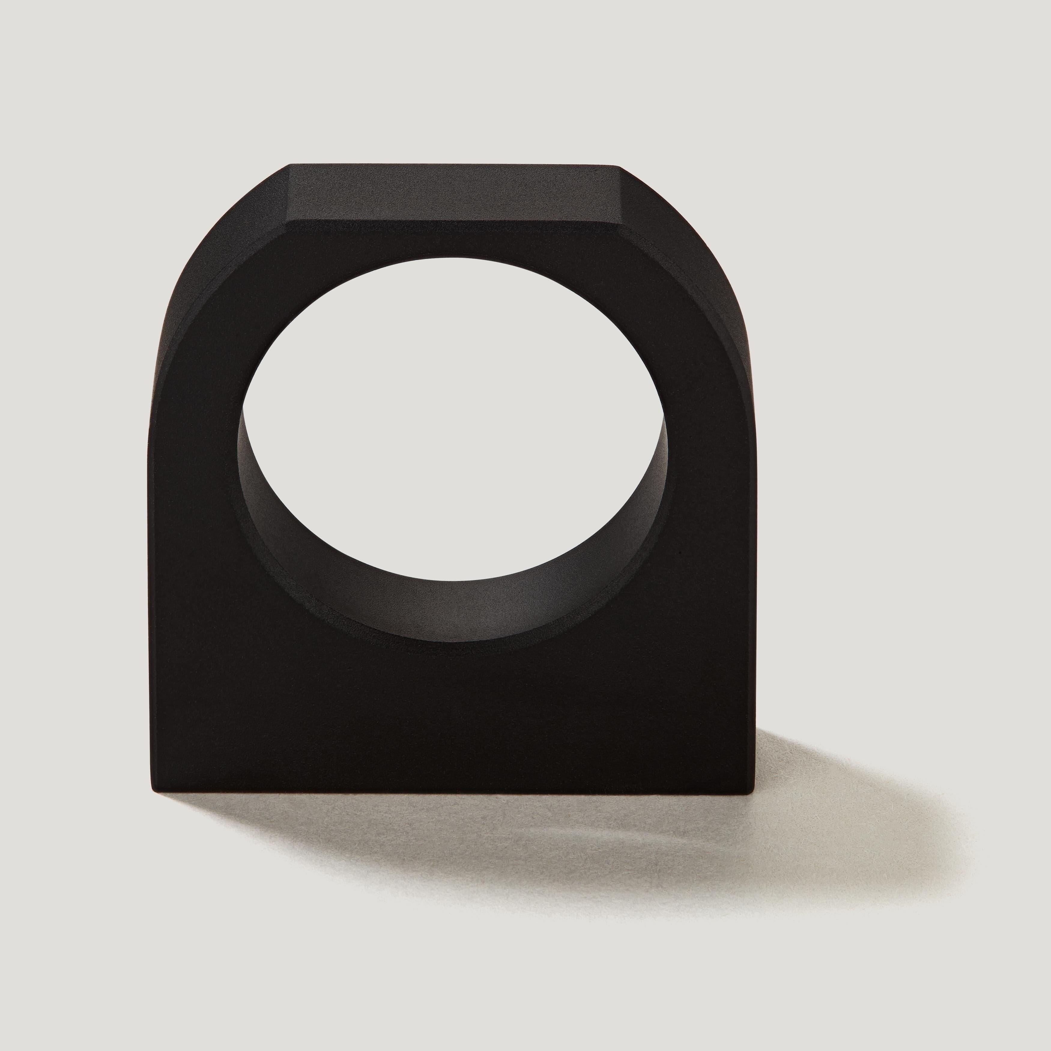 Plank Hardware Handles & Knobs KNIGHT Ring Pull - Black