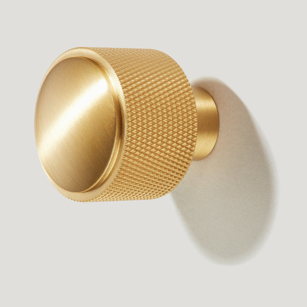 HUMBOLDT Knurled Button Hook - Brass